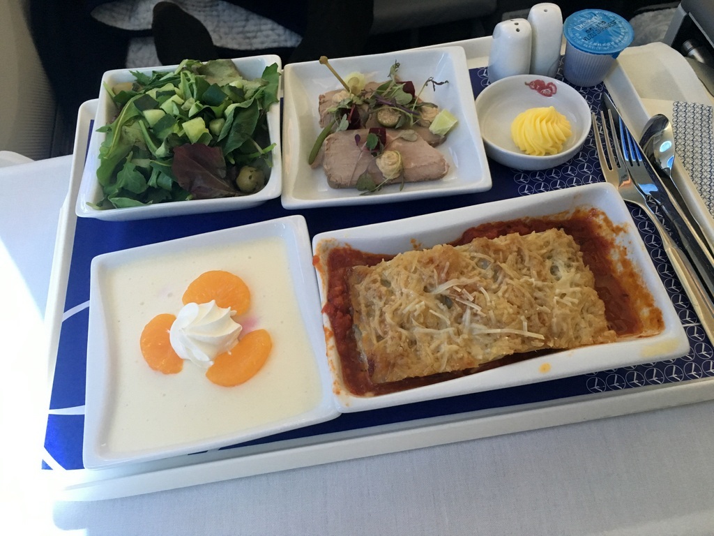 NRT-WAW-TXL 5/6_c0180686_02042368.jpg