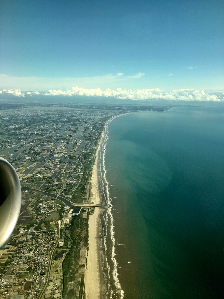 NRT-WAW-TXL 5/6_c0180686_02060847.jpg