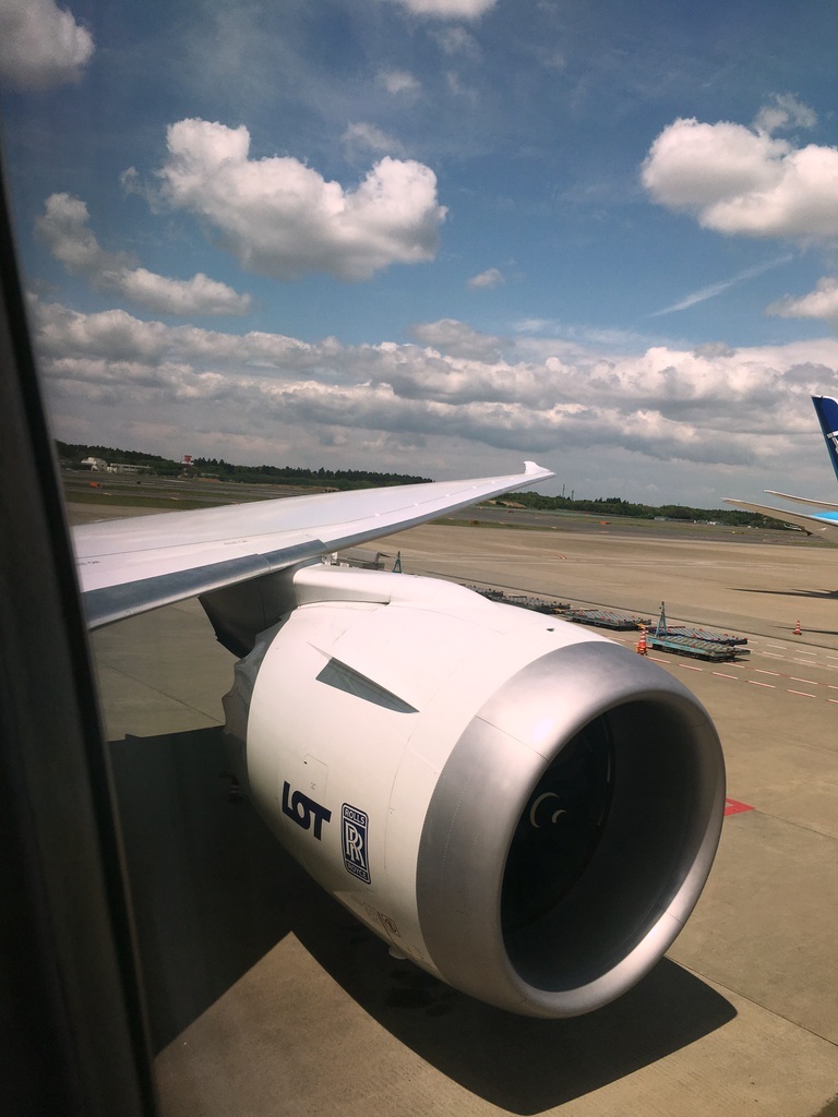 NRT-WAW-TXL 5/6_c0180686_02070358.jpg