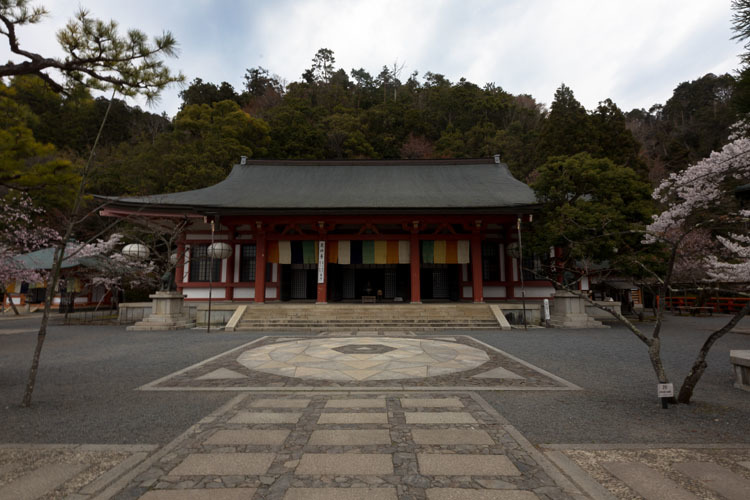 鞍馬寺_e0051888_05172366.jpg
