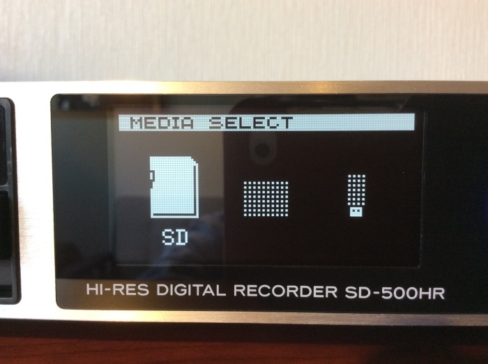 TEAC のハイレゾ・マスターレコーダー SD-500HR を使ってみまし TEAC のハイレゾ・マスターレコーダー SD-500HR を使ってみまし
