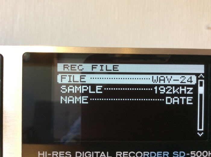 TEAC のハイレゾ・マスターレコーダー SD-500HR を使ってみました。_b0292692_16243211.jpg