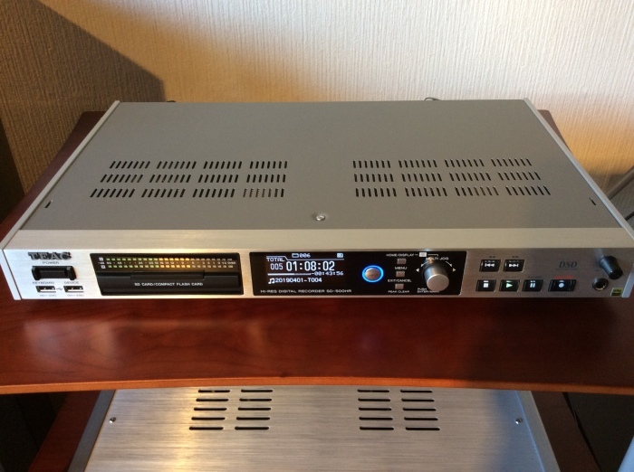 TEAC のハイレゾ・マスターレコーダー SD-500HR を使ってみました。_b0292692_17260082.jpg