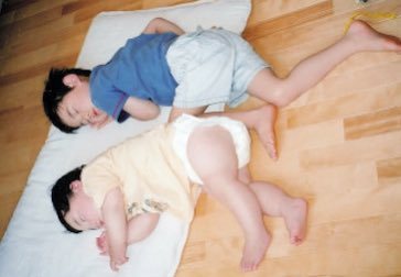 赤ちゃんの時から 飛車は斜めに 角行は直進す 赤ちゃんの時から 飛車は斜めに 角行は直進す