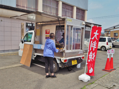 5月3日は\"びしゃもん市の「小さな祭り」\"がありました_c0336902_20263064.jpg