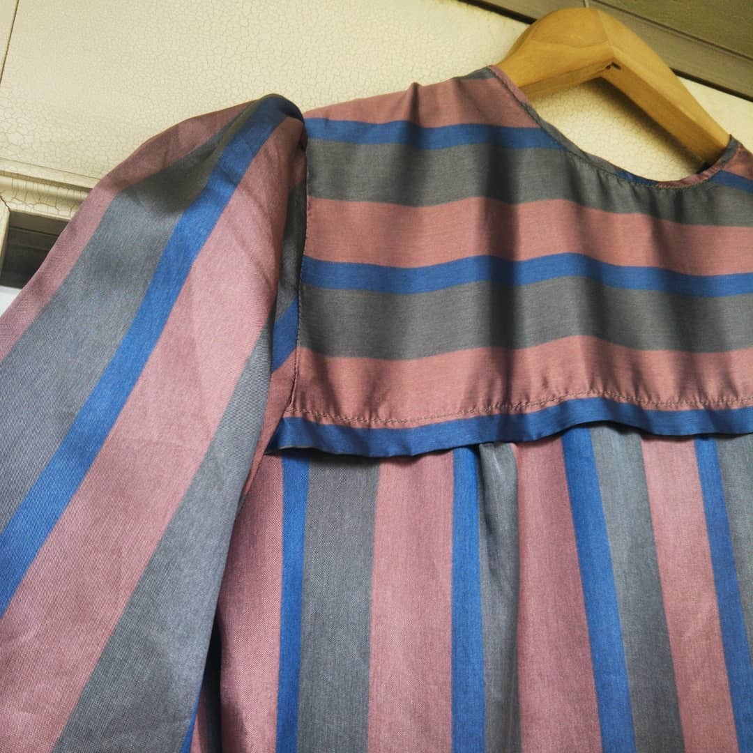 大人っぽいハンドメイドのサテンワンピースのご紹介☆_a0182112_12142788.jpg