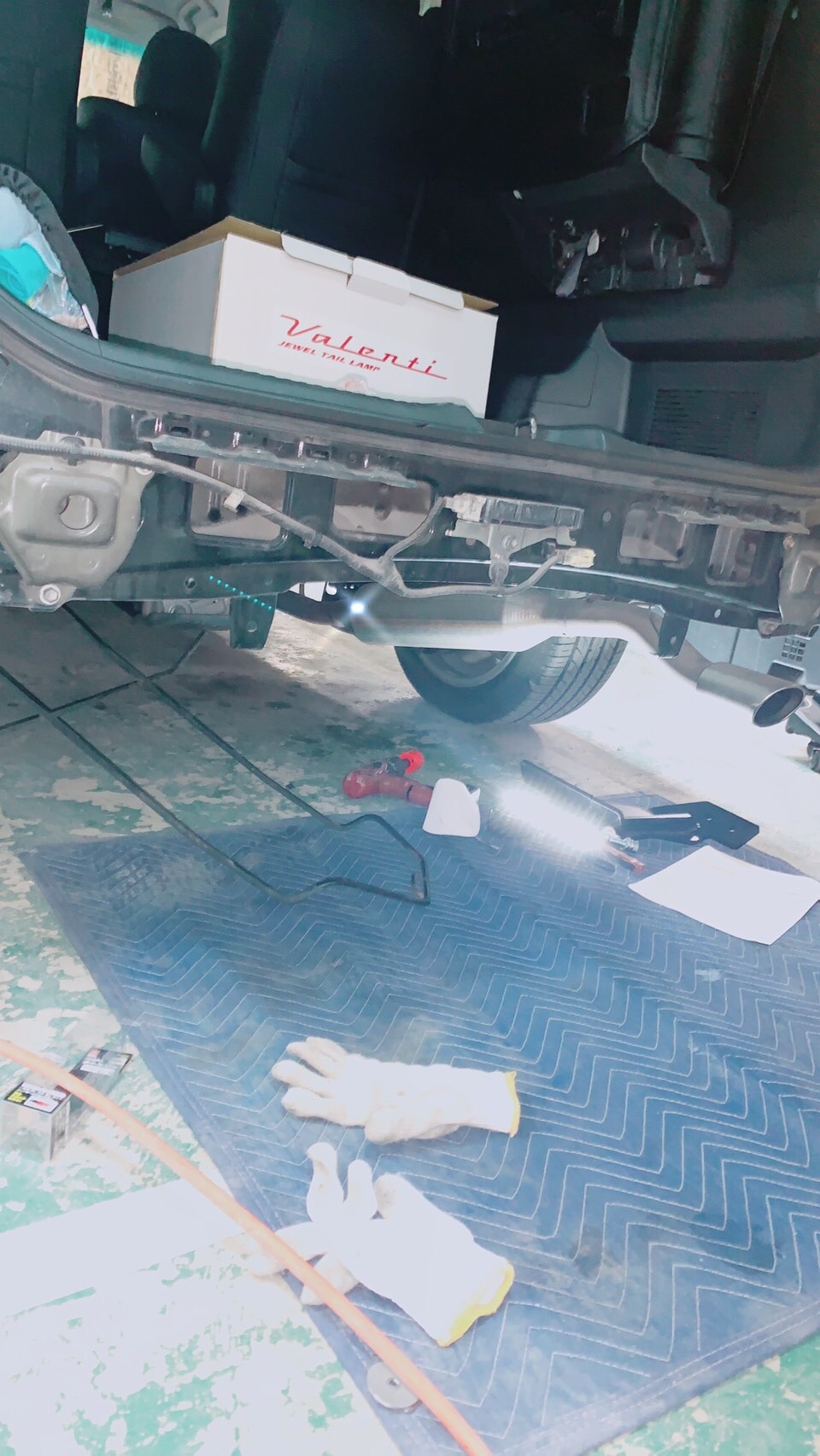 5月10日(金)ランクル200ディーゼル 新車並行車♡ 見に来てください✊ ハマー レクサス アルファード_b0127002_19442006.jpg