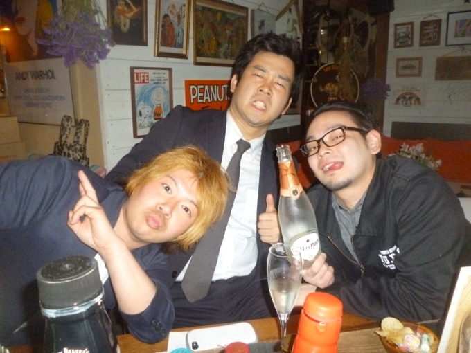 初めまして 沖縄bar てぃーだの太郎ちゃん 東心斎橋の隠れ家 Five Stars Bar 初めまして 沖縄bar てぃーだの太郎ちゃん 東心斎橋の隠れ家 Five Stars Bar