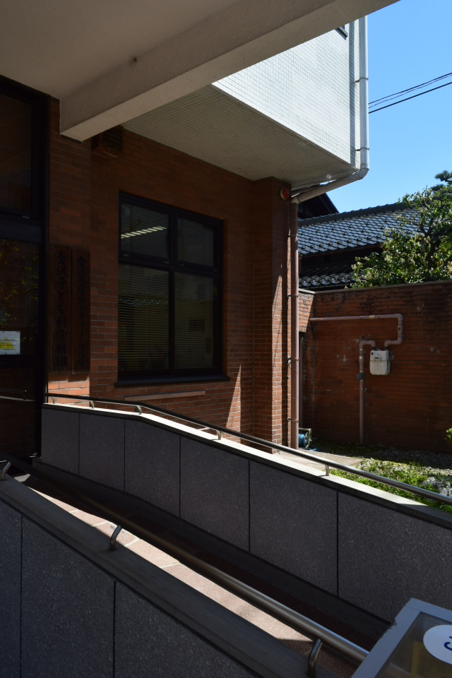 金沢市西町教育研修館(昭和モダン建築探訪)_f0142606_17210882.jpg