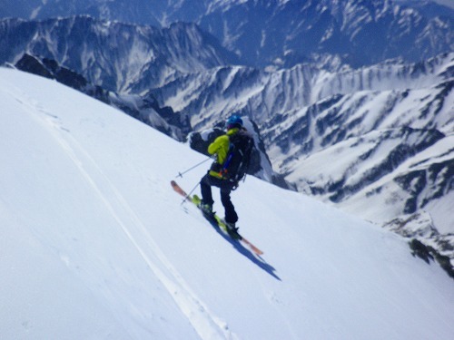 剱岳バックカントリースキー！！(滑走篇) : 乗鞍高原カフェ＆バー