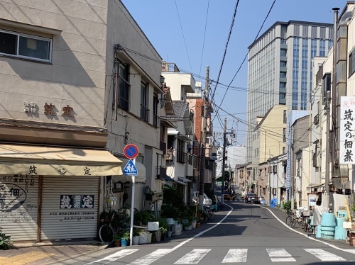 b0330040_16562471.jpeg