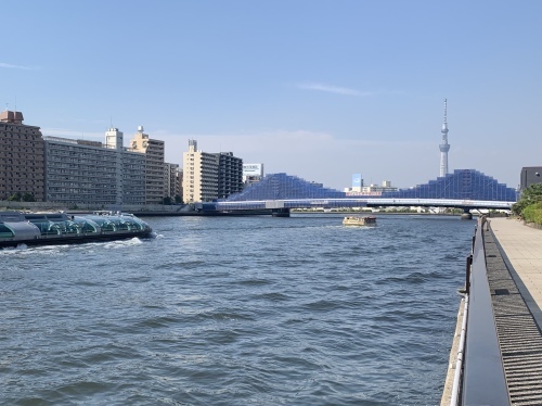 b0330040_17052283.jpeg