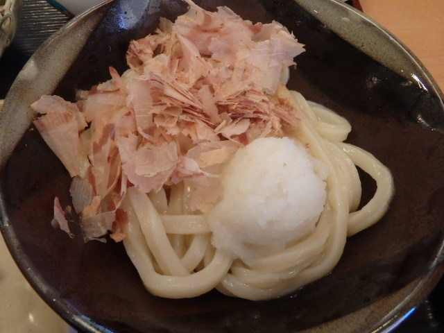 讃岐製麺　　　　　　　　　箕面半町店_c0118393_09292117.jpg