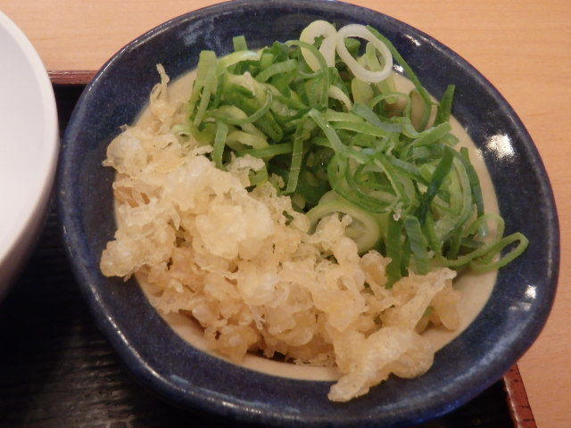 讃岐製麺　　　　　　　　　箕面半町店_c0118393_09295796.jpg