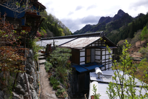 天界の村を歩く２ 関東山地 南牧川_d0147406_19062997.jpg