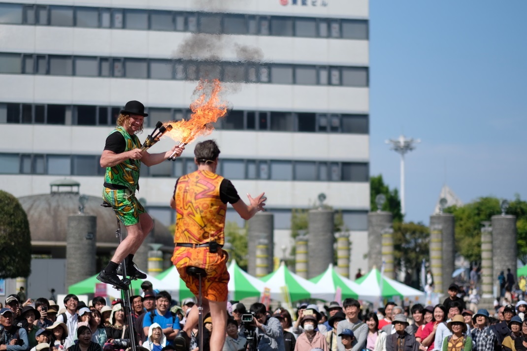 ひたち国際大道芸　＜６>　The Flying Dutchmen Fromカナダ＆オランダ　２０１９・０５・１１_e0143883_20150553.jpg