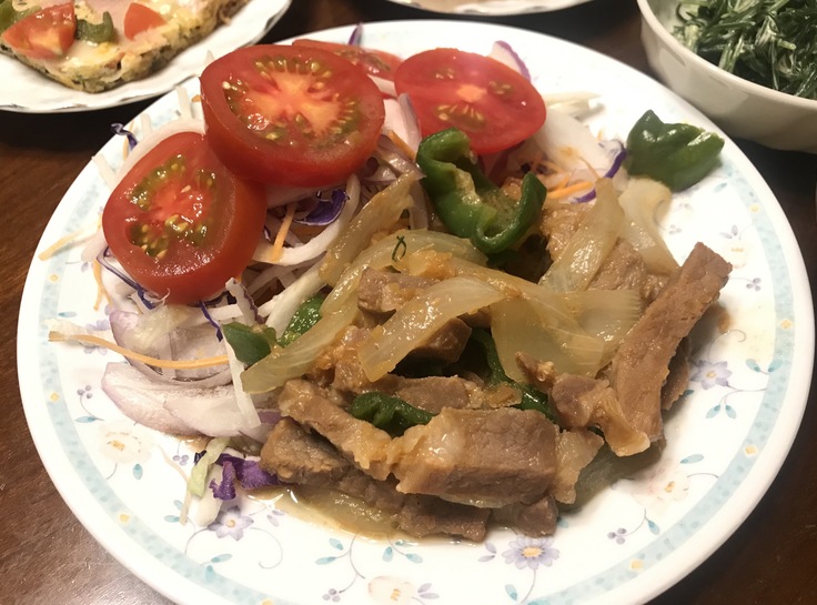 週明けの晩ごはん ♪ 夜はブタニク。_c0212604_20493575.jpg