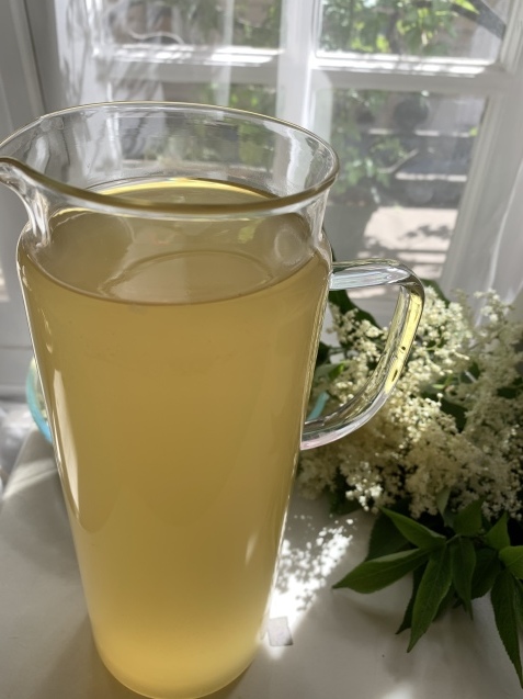 エルダーフラワーコーディアル_d0337937_22401019.jpeg