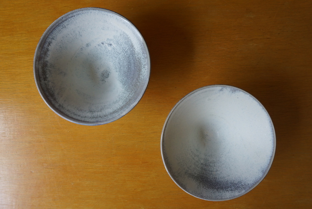 南沢奈津子(金属)・村井大介(磁器) 二人展 明日から始まります_b0132442_17182946.jpg