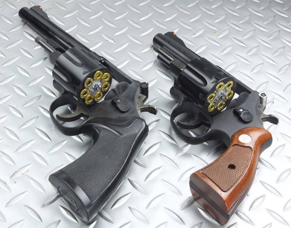 S&W 7連発 リボルバー : 