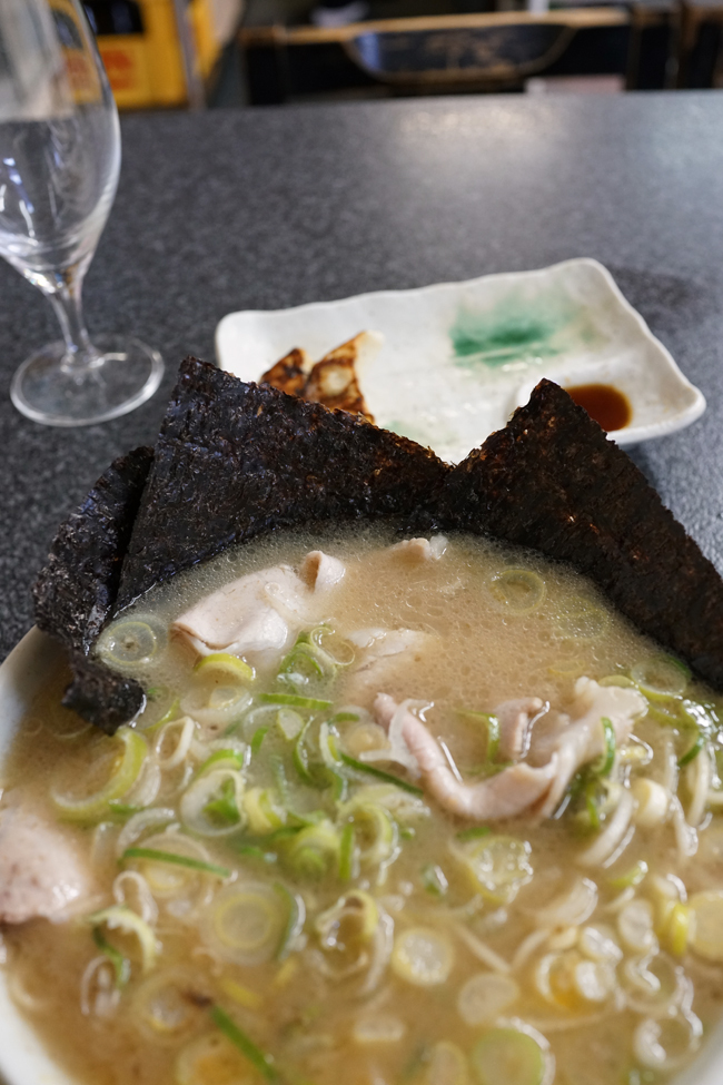 佐賀ラーメン　いちげん_b0049152_19442355.jpg