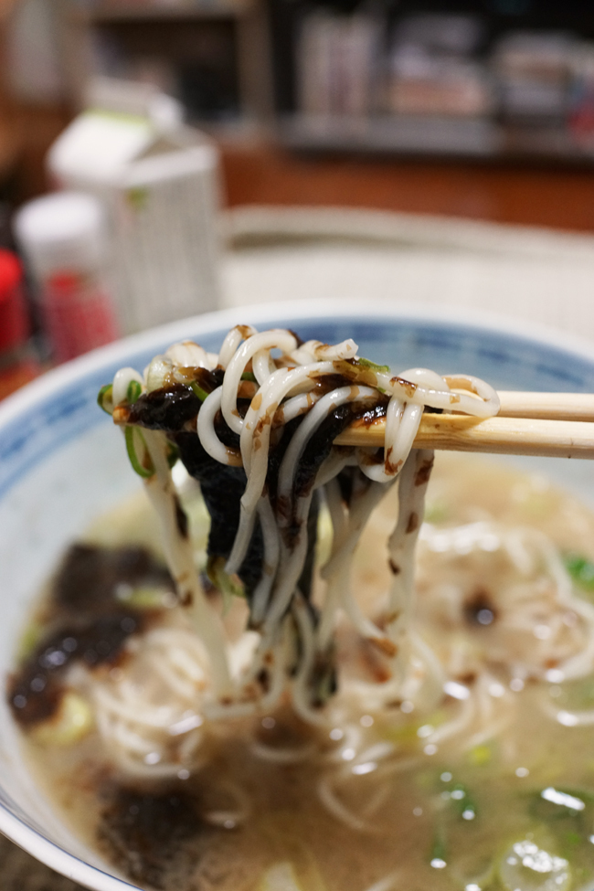 佐賀ラーメン　いちげん_b0049152_20203607.jpg