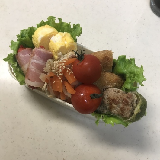 e0377378_07010591.jpeg