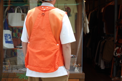 「norbit」 夏場のレイヤードに最適な \"FIELD VEST\" ご紹介_f0191324_07413383.jpg