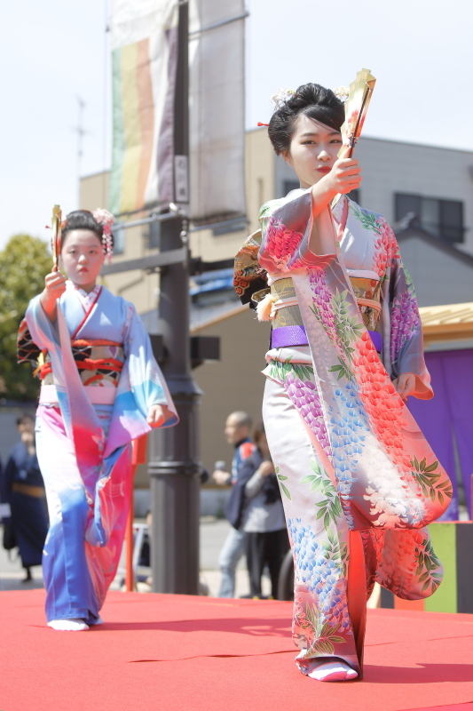 小松お旅まつり　2019　その１　曳山八基祝い唄_c0196076_08053538.jpg