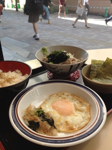 281杯目：富士そば市川店で選べる朝定食_f0339637_07304243.jpg