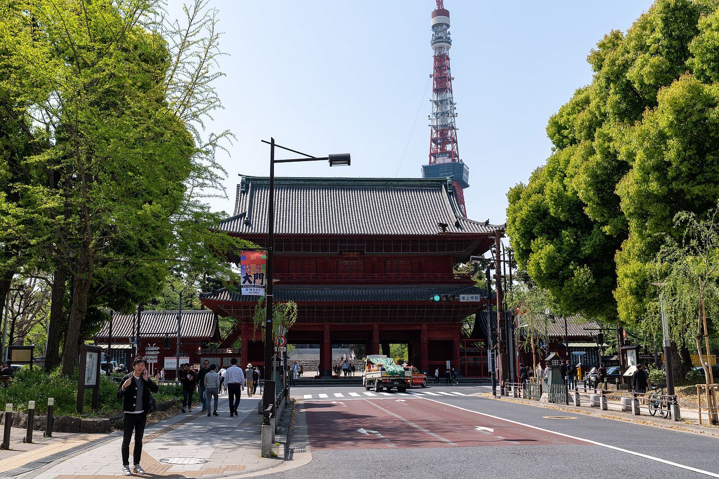 【重要文化財｜増上寺 三解脱門】　行き方、見学のしかた_b0212342_08281239.jpg