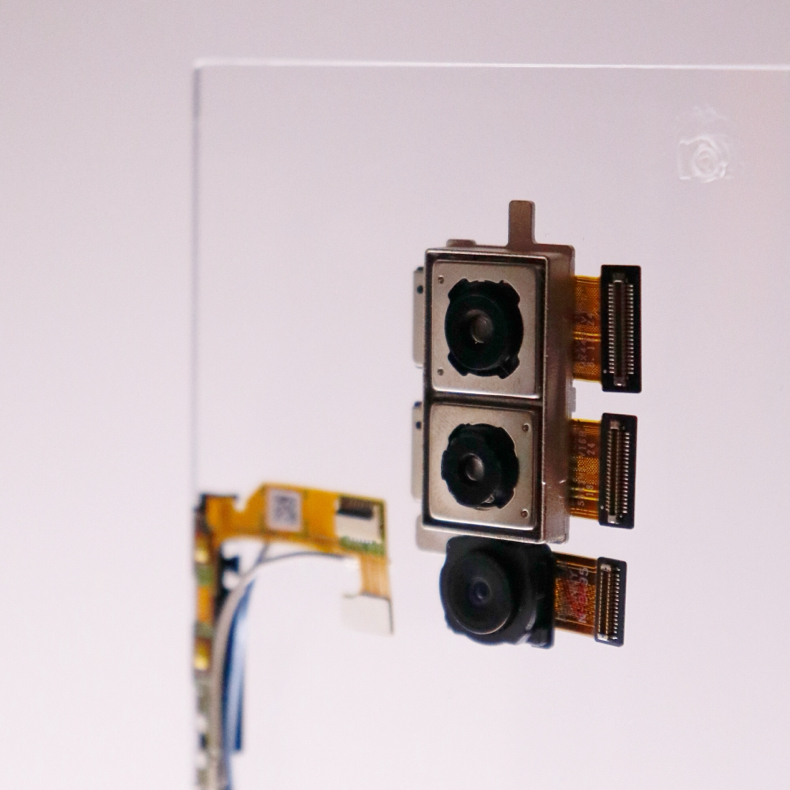 「Xperia 1」のトリプルレンズカメラが変態的にかっこよくてヨダレが出そう_c0060143_21525667.jpg