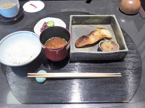京都「一の傳 本店」へ行く。_f0232060_10283864.jpg