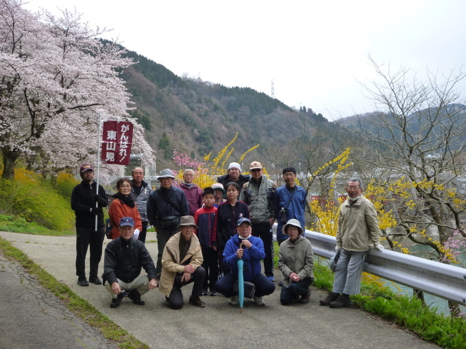 春の歩こう会_f0074962_10120210.jpg