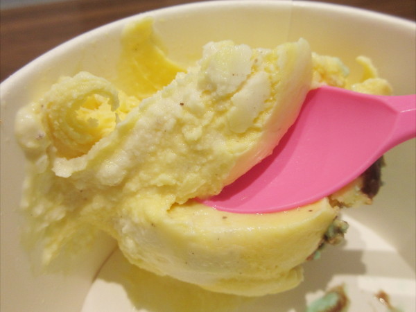 サーティワンアイスクリーム 池袋店_c0152767_23165561.jpg