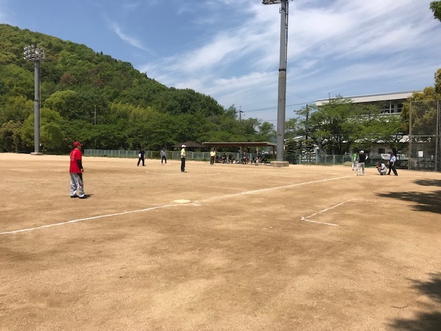 ライオンピック　ソフトボール大会を開催_b0188483_09181209.jpg