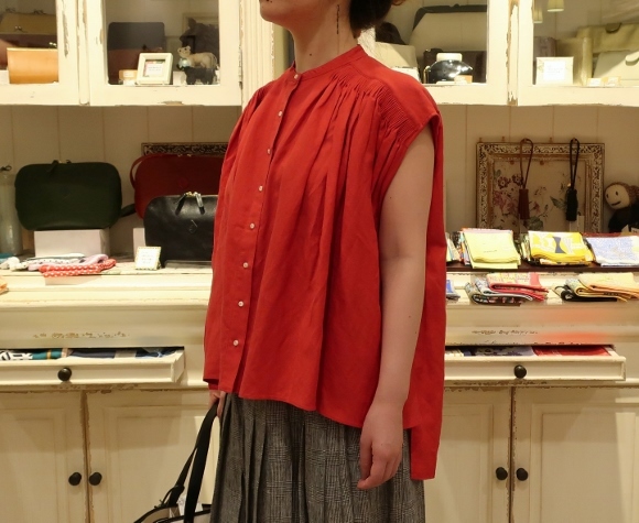 Hermaphrodite の夏の大人カジュアルで・・・_c0227633_17493111.jpg