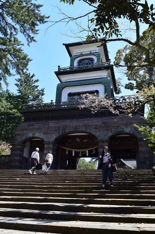 金沢市の尾山神社神門_a0110756_06323694.jpg