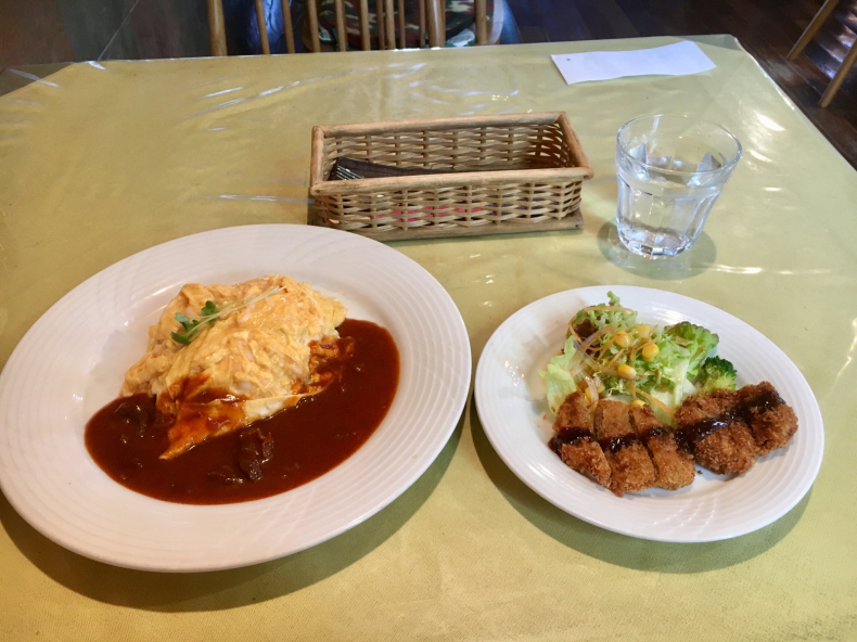 オムオムはオムライスのお店 テリトリーは高松市です オムオムはオムライスのお店 テリトリーは高松市です