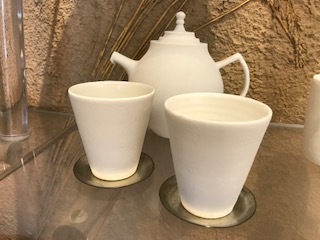 南沢奈津子(金属)・村井大介(磁器)二人展 4日目(5/18)_b0132442_18112861.jpg