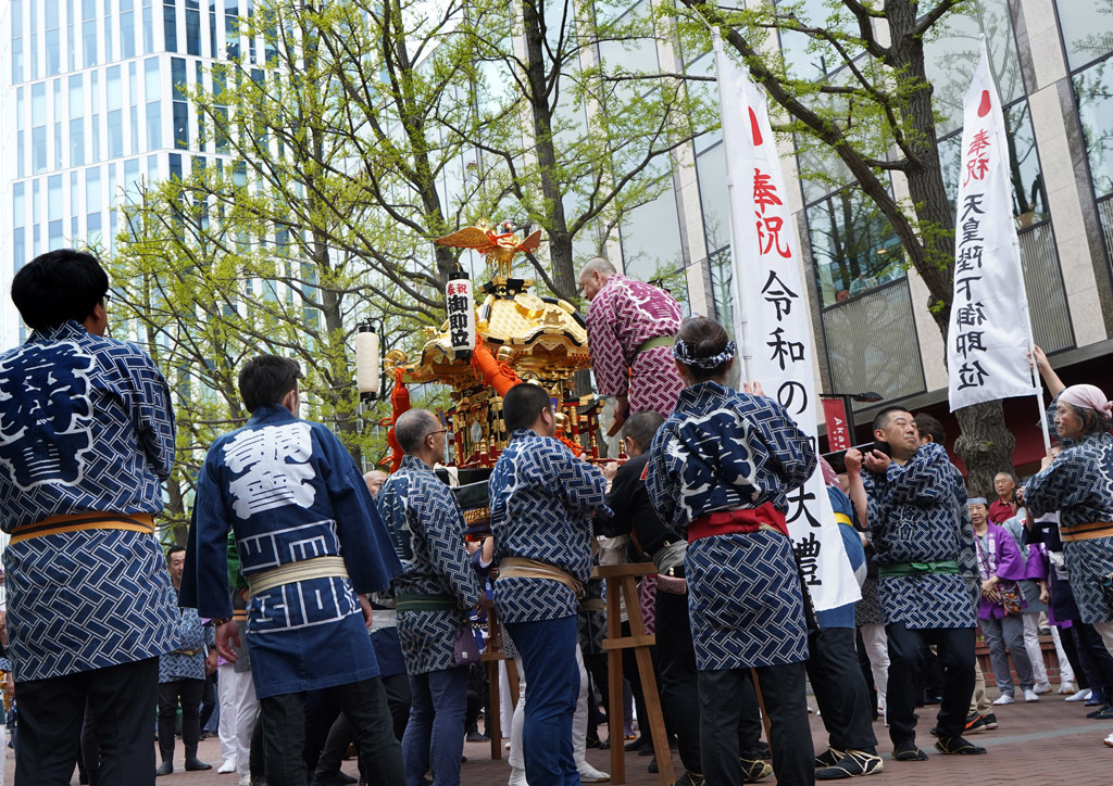 三吉神社例大祭２_b0399744_08491554.jpg