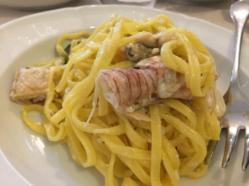 b0338818_01565852.jpeg