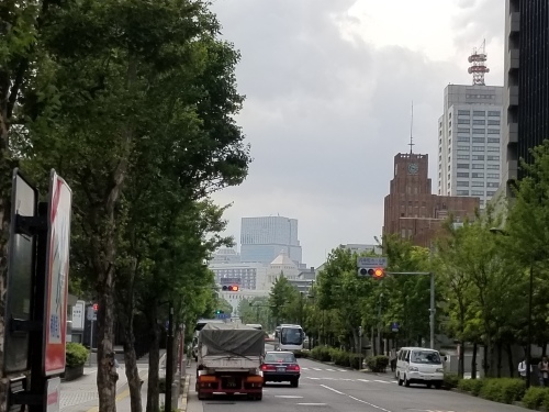 会場を選ぶ_e0016828_09262592.jpg
