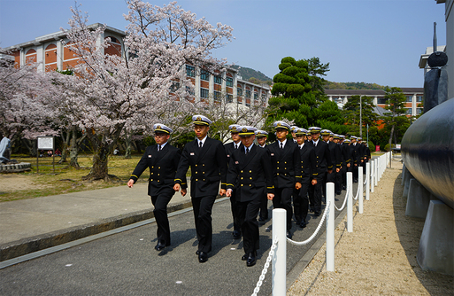 令和元年度 遠洋練習航海への出航を前に（1）_e0150566_2315153.jpg