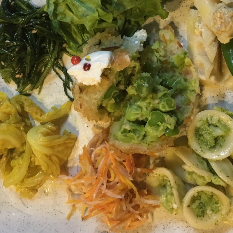 糸紡ぎ_e0412667_05561344.jpeg