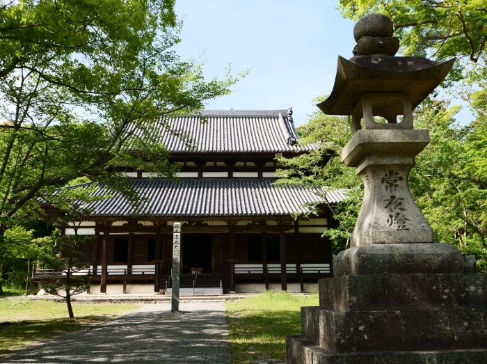 　　５月８日、みどりが美しい根来寺へ行きました。　　２０１９-０５-２４　００：００_b0093754_21280177.jpg