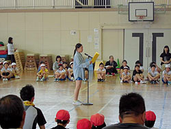 田植え体験(月光原小・西根小)_d0247484_13294280.jpg