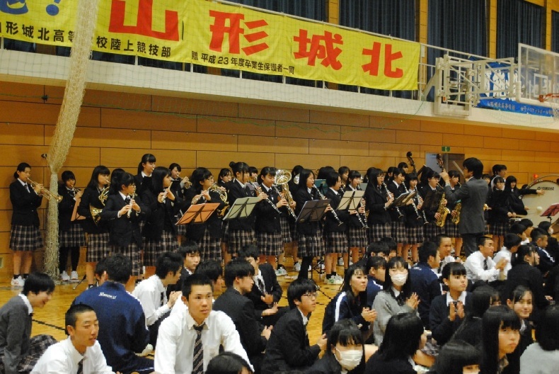 東北文教大学付属幼稚園 山形城北高等学校吹奏楽部 東北文教大学付属幼稚園 山形城北高等学校吹奏楽部