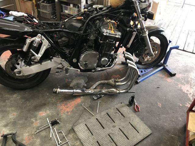 CB1000SF 修理難航中。誰か助けてください!_a0164918_17071468.jpg