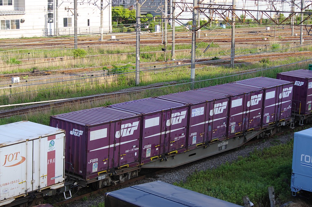 f0203926_23103568.jpg